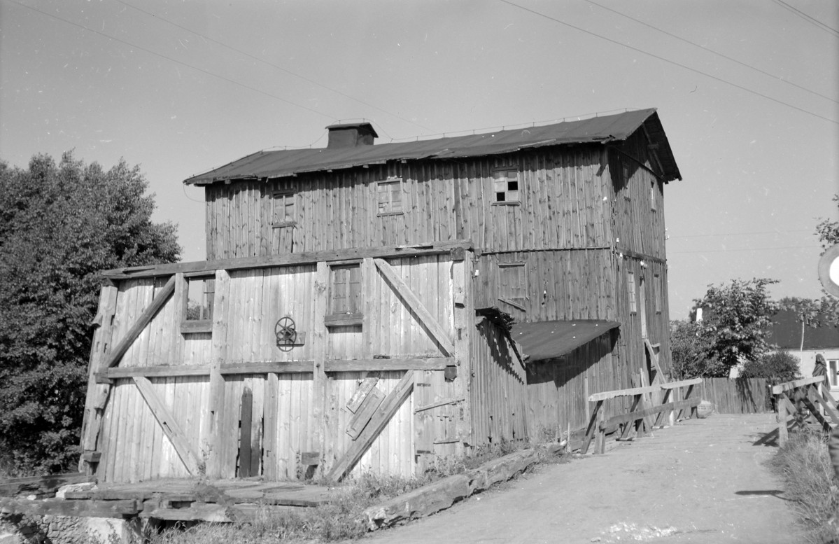 młyn - widok ogólny, skan 1