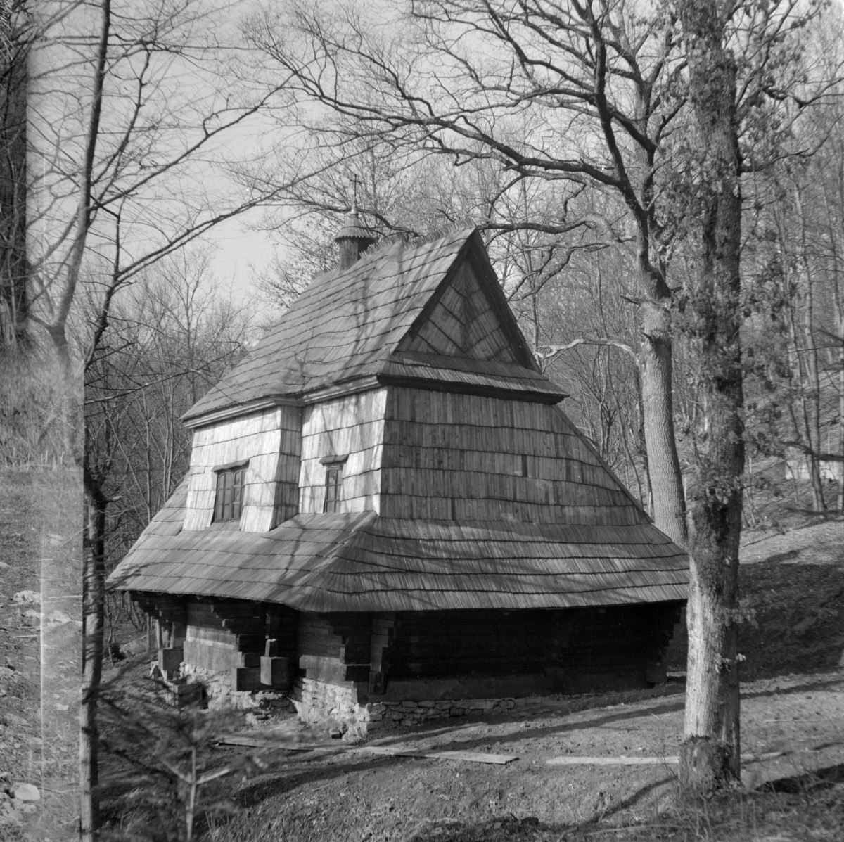cerkiew św. Onufrego - widok ogólny, elewacja, skan 1