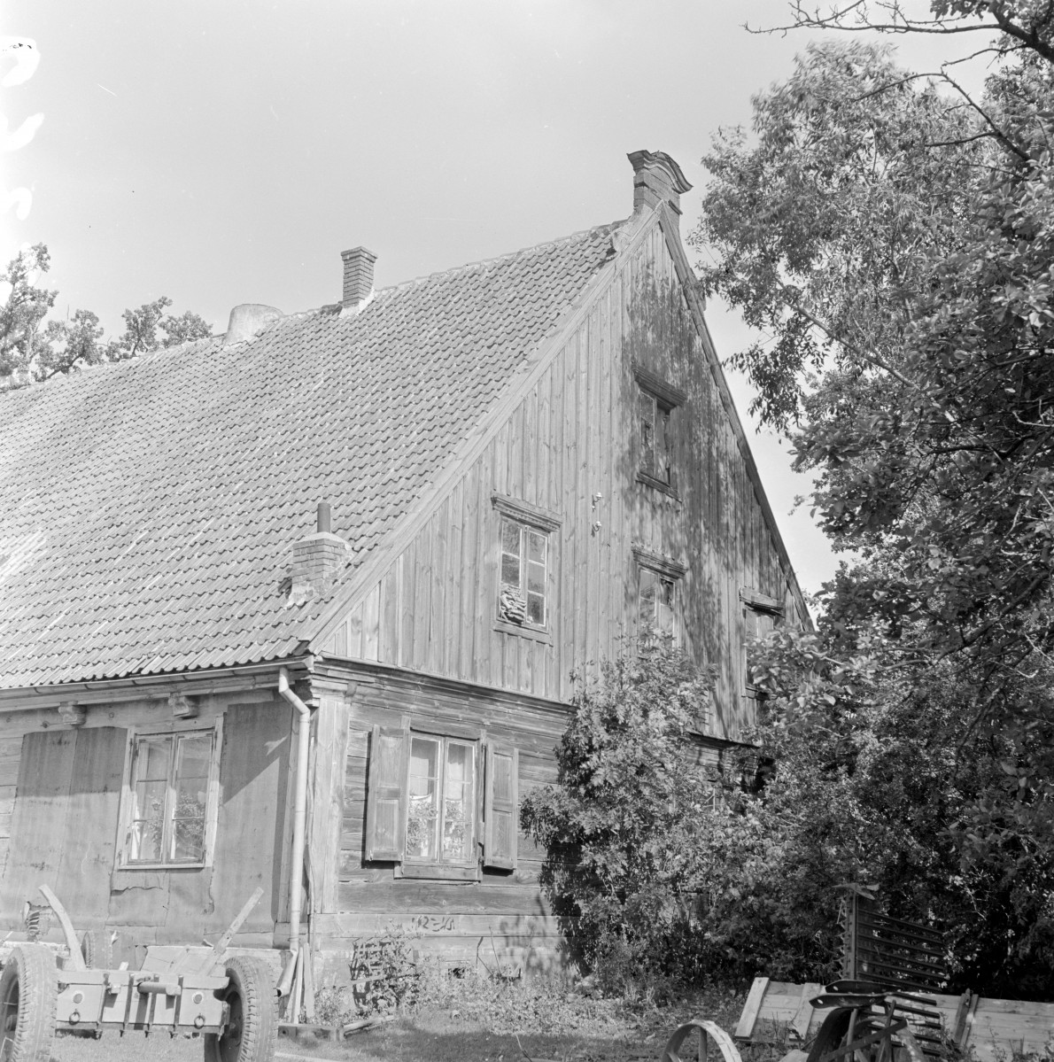 dom - elewacja szczytowa, skan 1