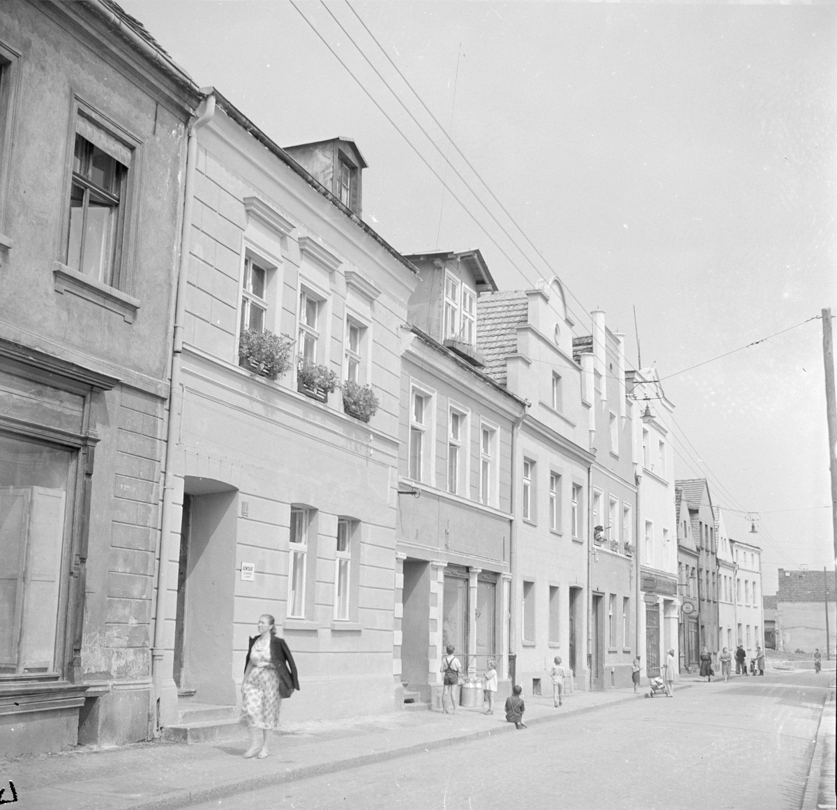 kamienice - elewacja frontowa, szczyt, skan 1