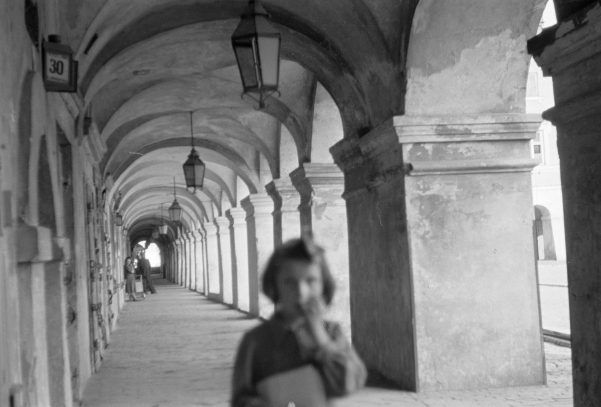 podcienia rynek strona południowa, skan 1