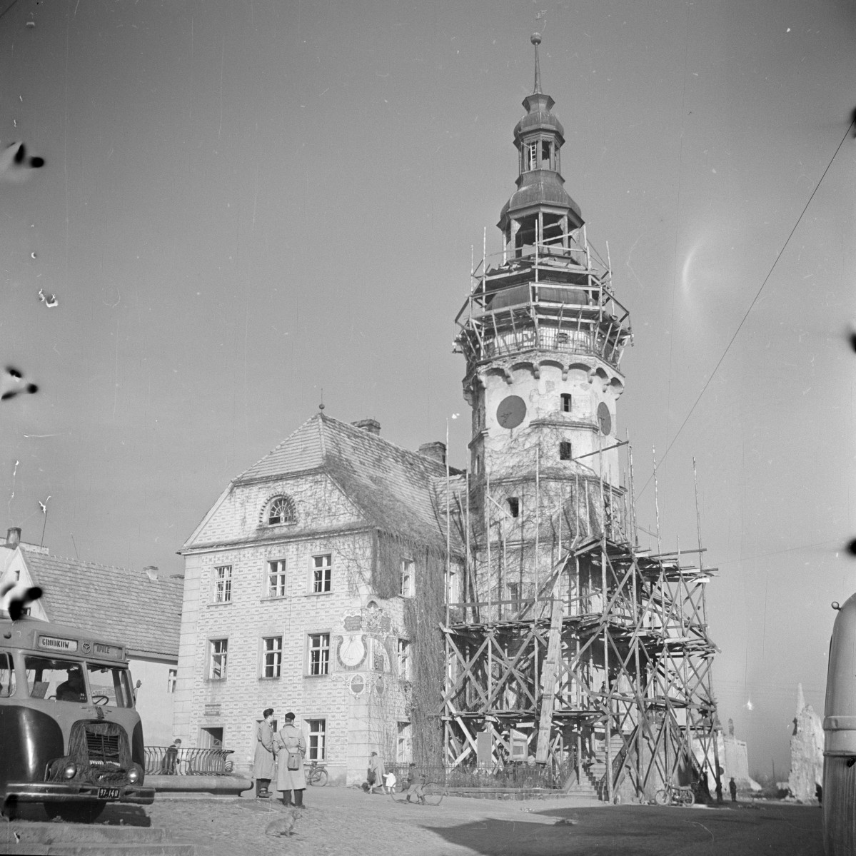 ratusz - remont wieży, skan 1
