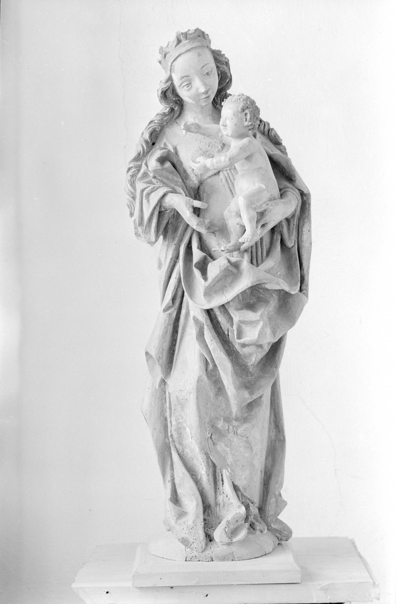muzeum katedralne - Madonna II - rzeźba, skan 1