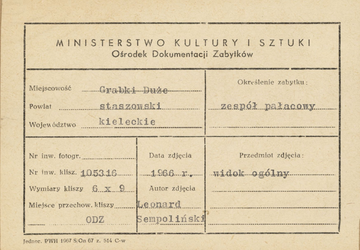 Zespół pałacowy - widok ogólny założenia w krajobrazie - metryczka, skan 1