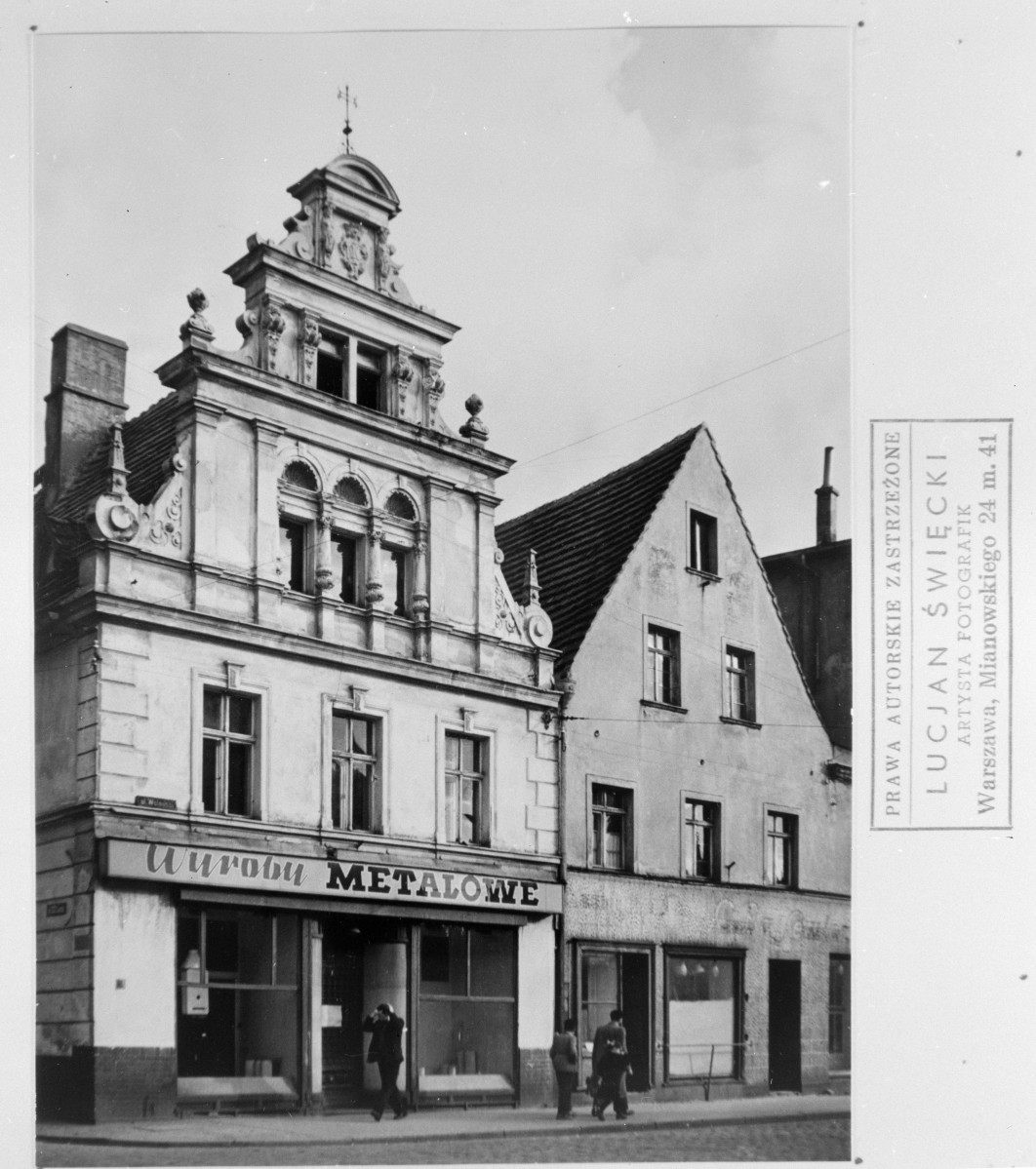 kamienice - elewacje frontowe, skan 1