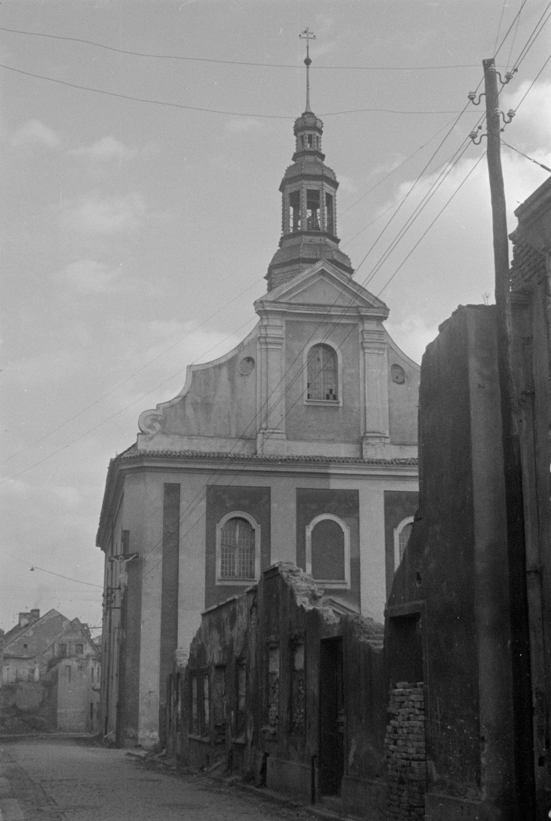 klasztor oo Franciszkanów - elewacja, skan 1