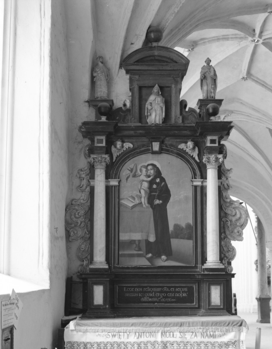 kościół M.B. Królowej - ołtarz boczny "Św. Antoniego", detal , skan 1
