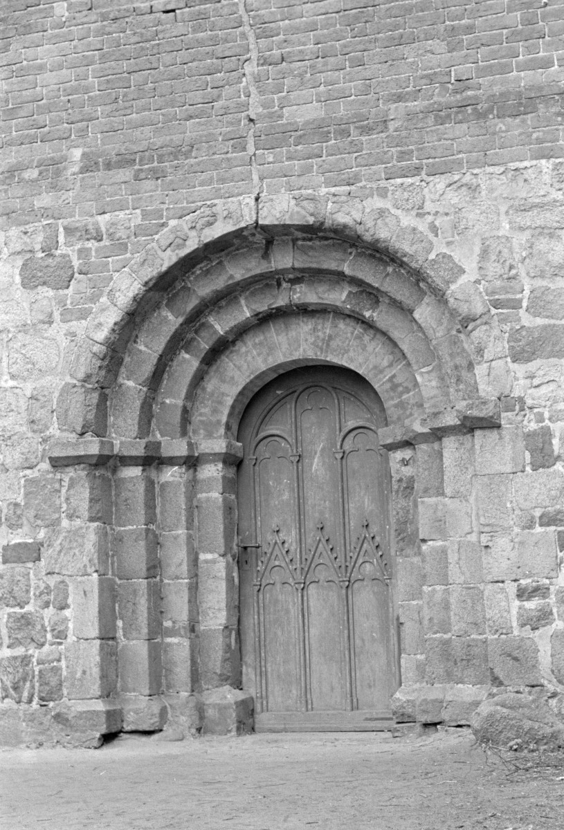 konkatedra - portal, skan 1