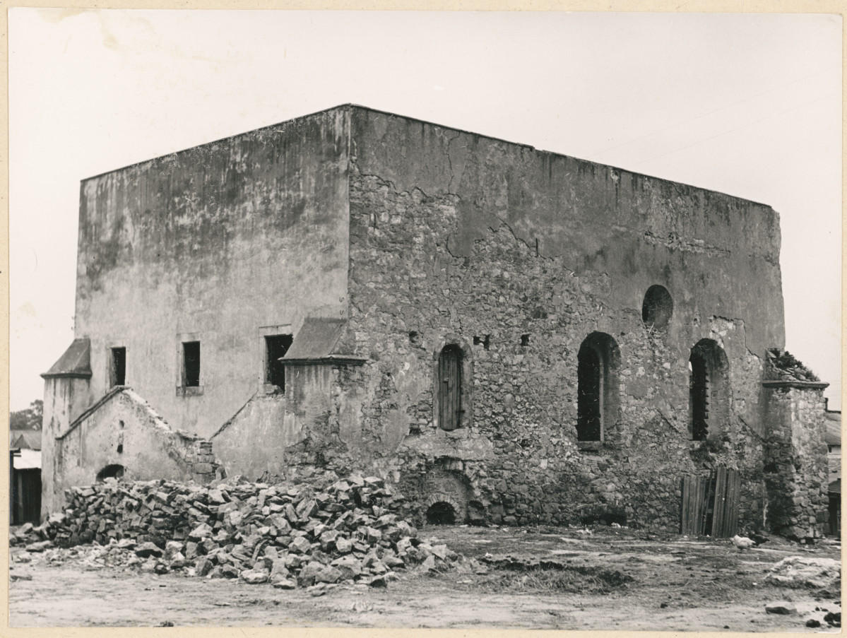 Synagoga - widok ogólny od strony płn.   , skan 1