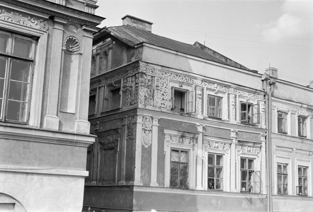 Rynek Wielki - szczegóły elewacji, skan 1