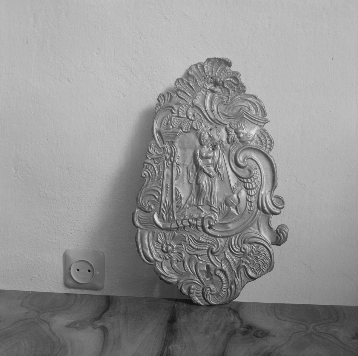 klasztor ss. Mniszek Benedyktynek - zbiory - reflektor z 1760 roku, skan 1