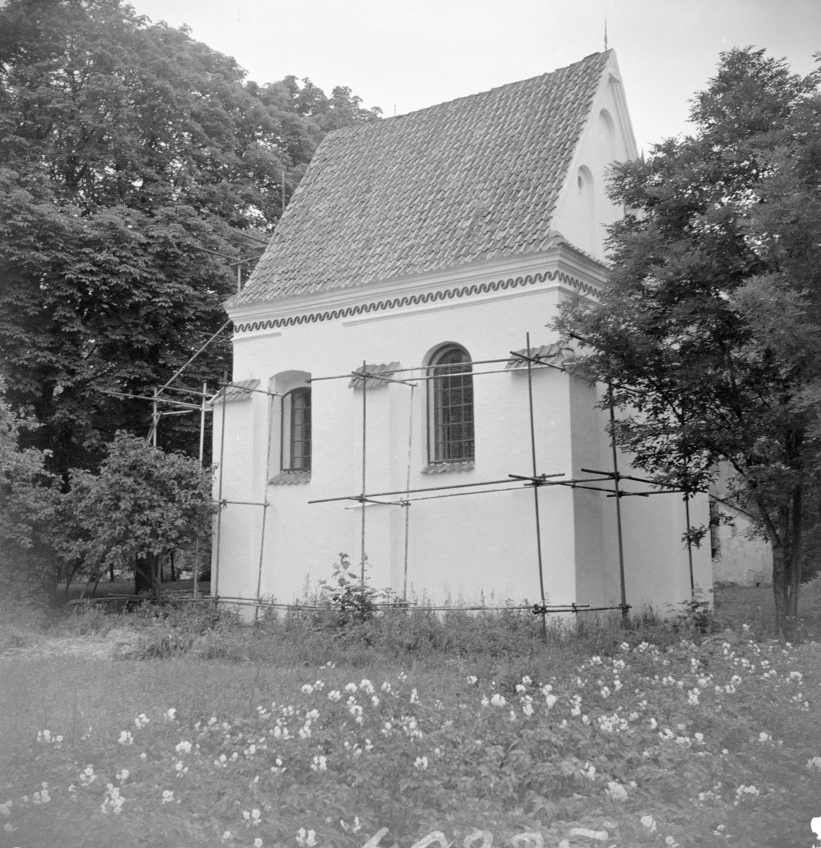 zespół zamkowy Radziwiłłów - kaplica zamkowa, skan 1
