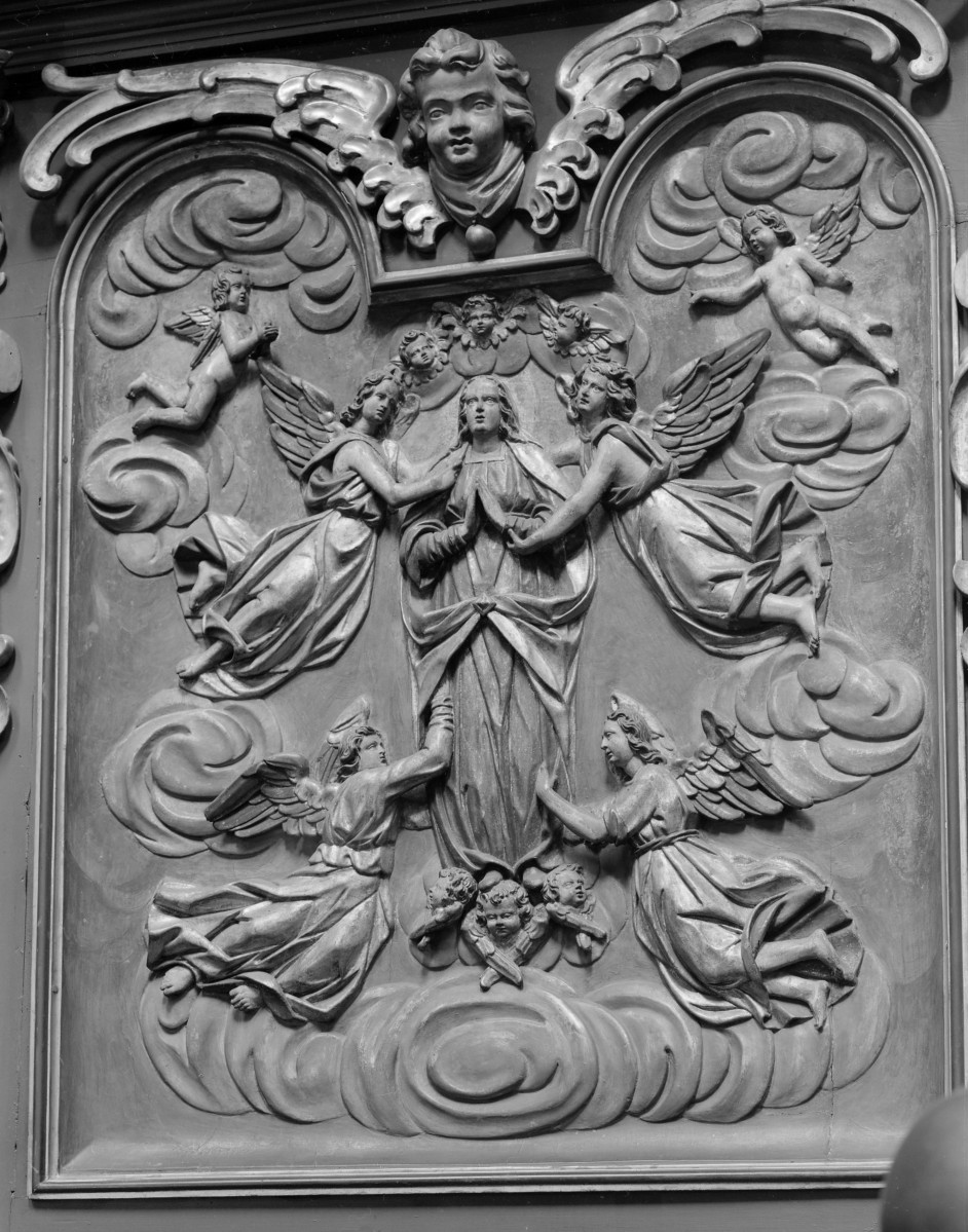 Kościół Mariacki pw. Wniebowzięcia Najświętszej Marii Panny - stalle w prezbiterium (ok. 1635) - scena - Wniebowzięcie - F. Möller, skan 1
