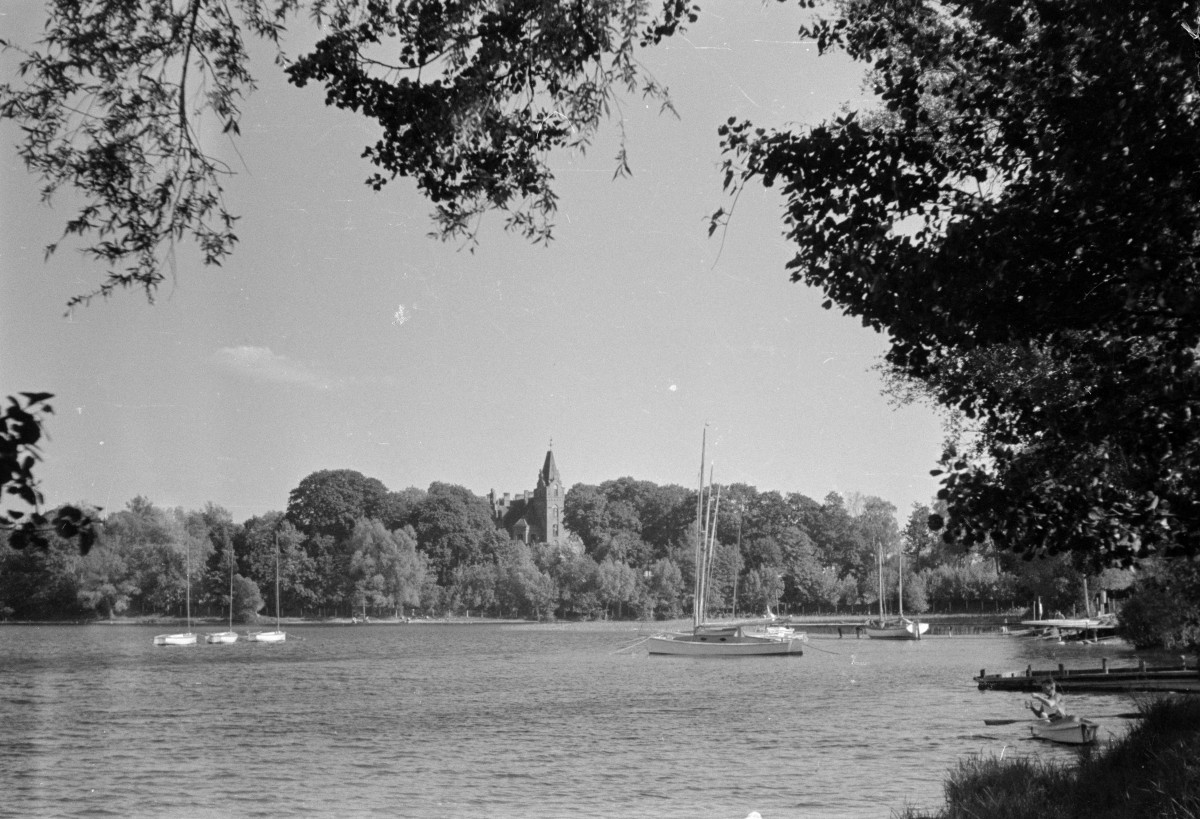 jezioro, budynek dawnego starostwa, skan 1