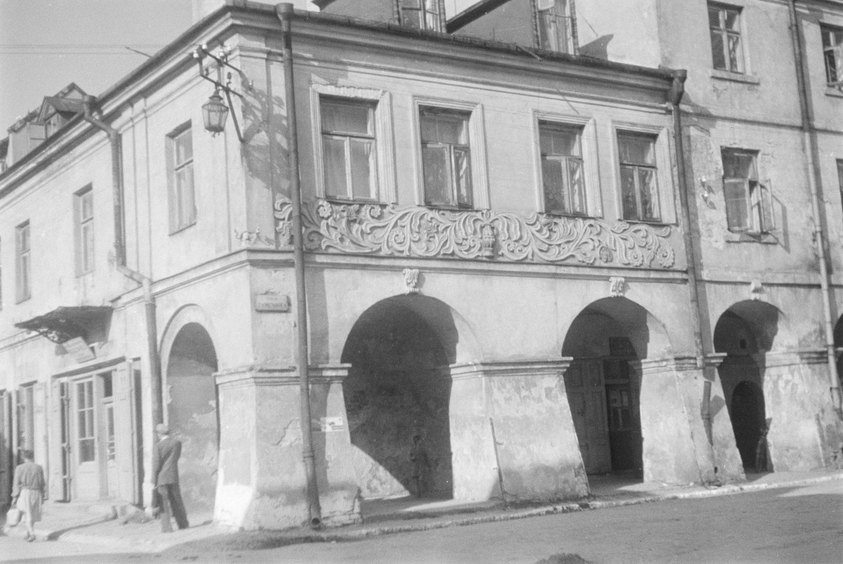 Rynek Solny dom podcieniowy, skan 1