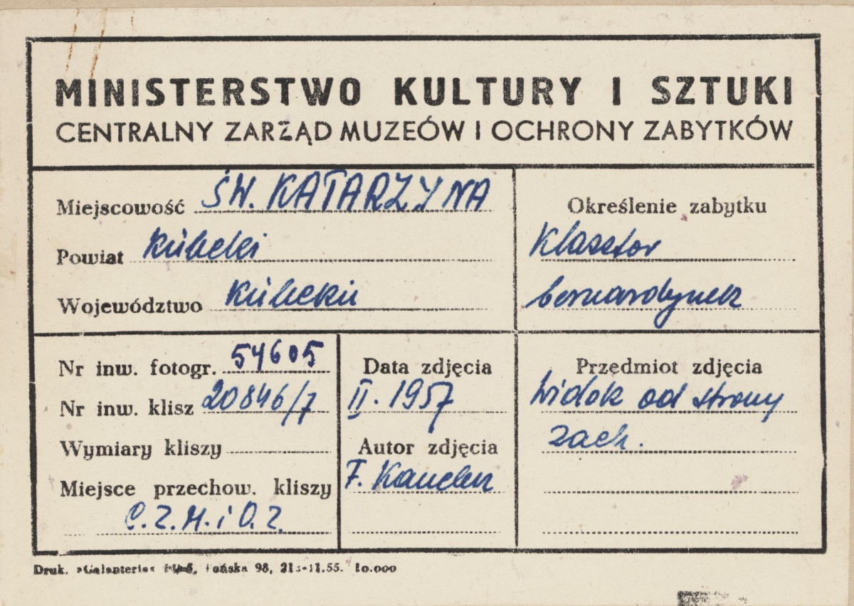 Zespół klasztorny - widok ogólny od strony płn. - zach. - metryczka, skan 1