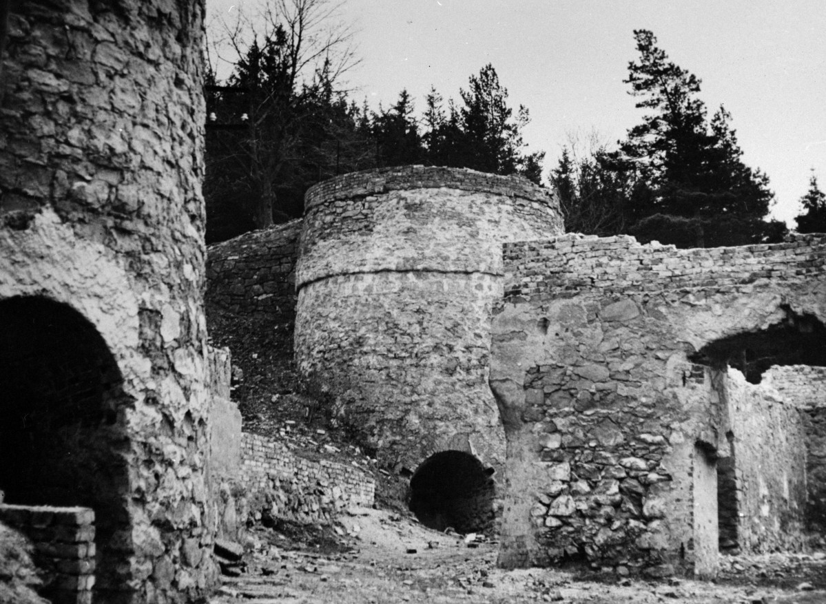 piec wapienny - ruina, skan 1