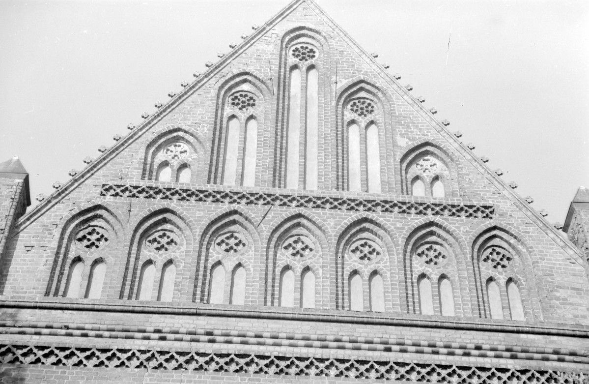 kościół Mariacki - szczyt, skan 1