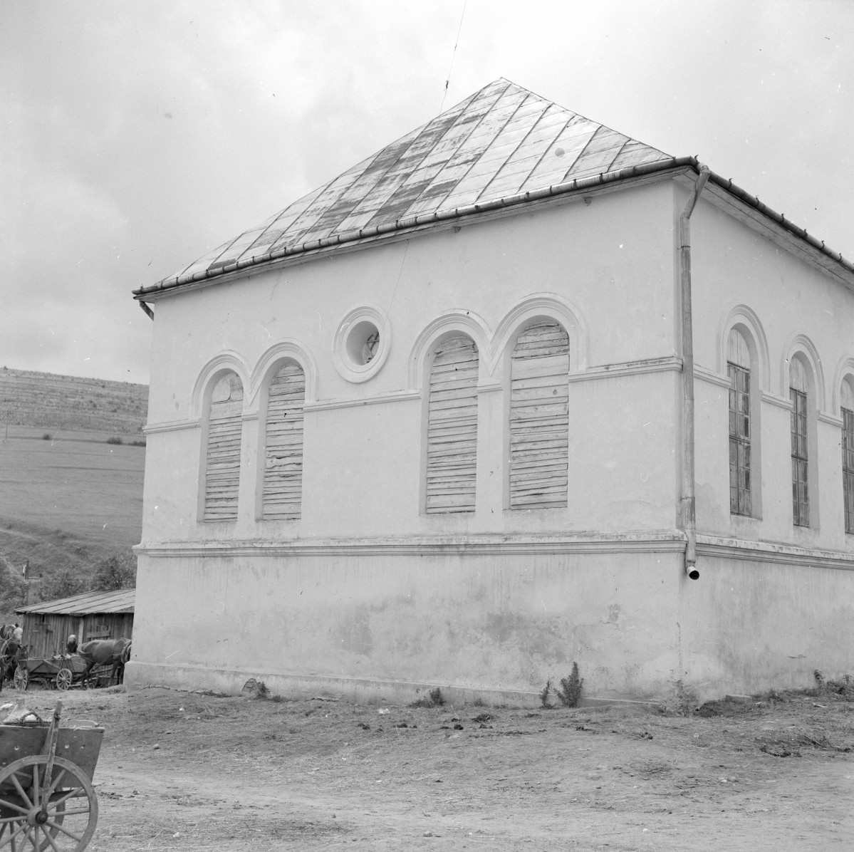 synagoga - elewacja, skan 1