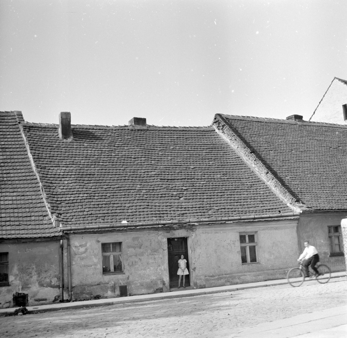 kamienica ul. Matejki 16 - elewacja frontowa, skan 1