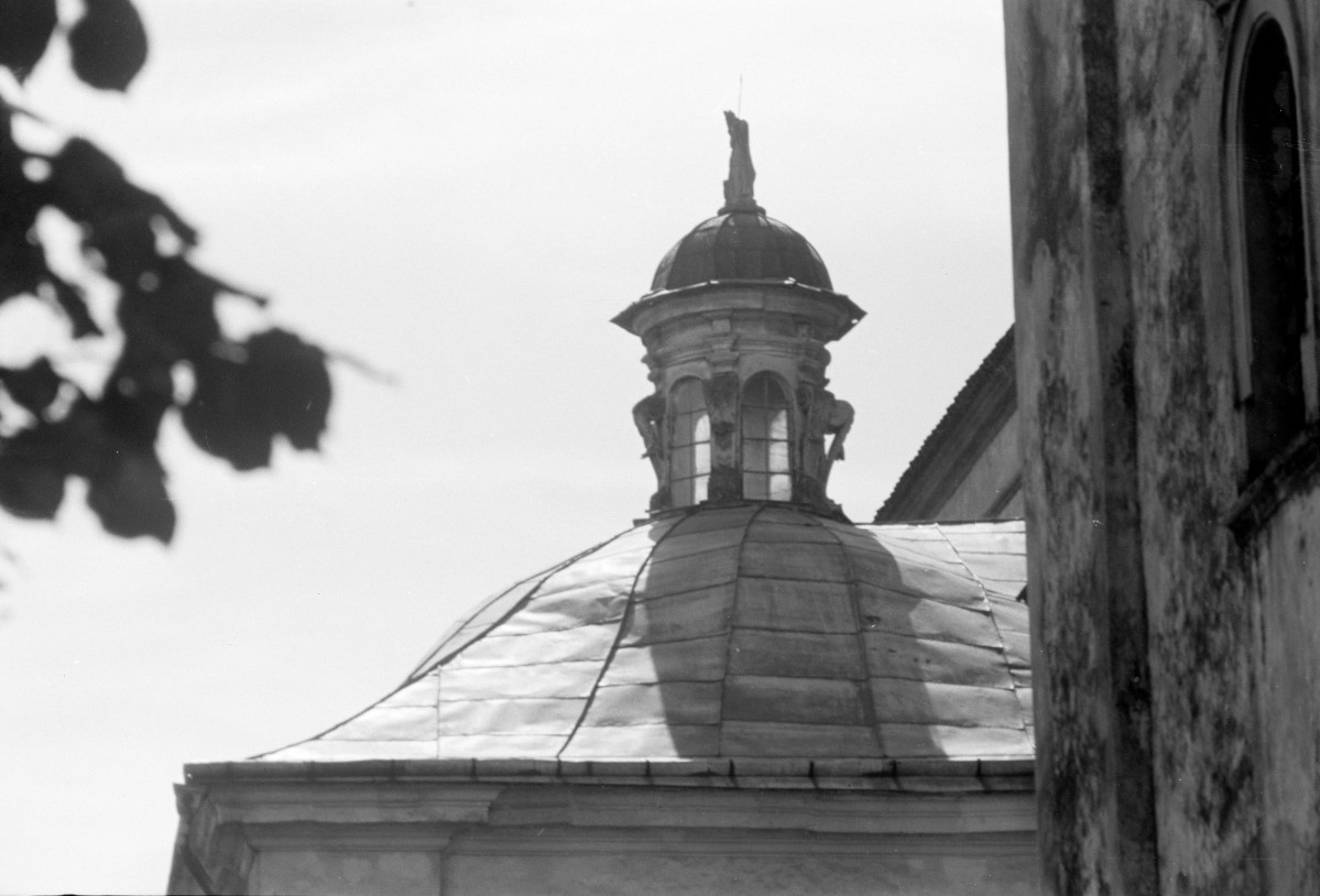 kościół reformatów, kopuła kaplicy, skan 1