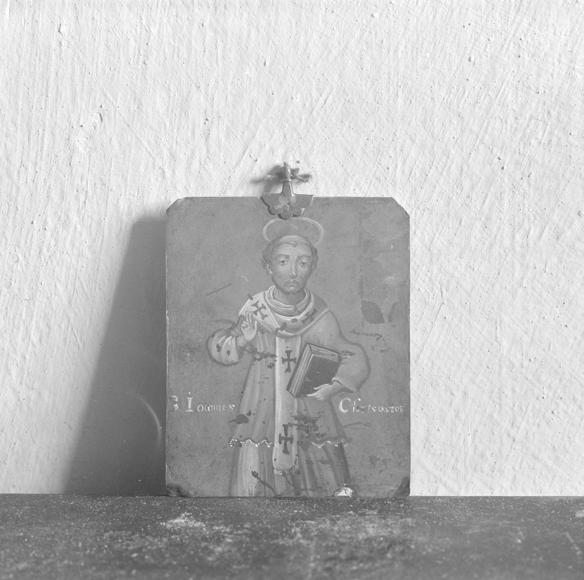 klasztor ss. Mniszek Benedyktynek - zbiory - szkaplerz - rewers /św. Jan Chryzostom/ z XVIII w., skan 1