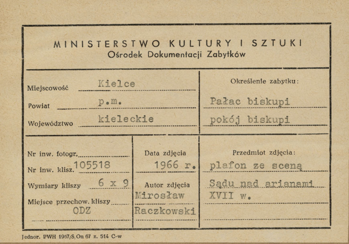 Pałac biskupów - wnętrze, pokój biskupi, plafon ze sceną Sądu nad arianami - widok ogólny - metryczka, skan 1