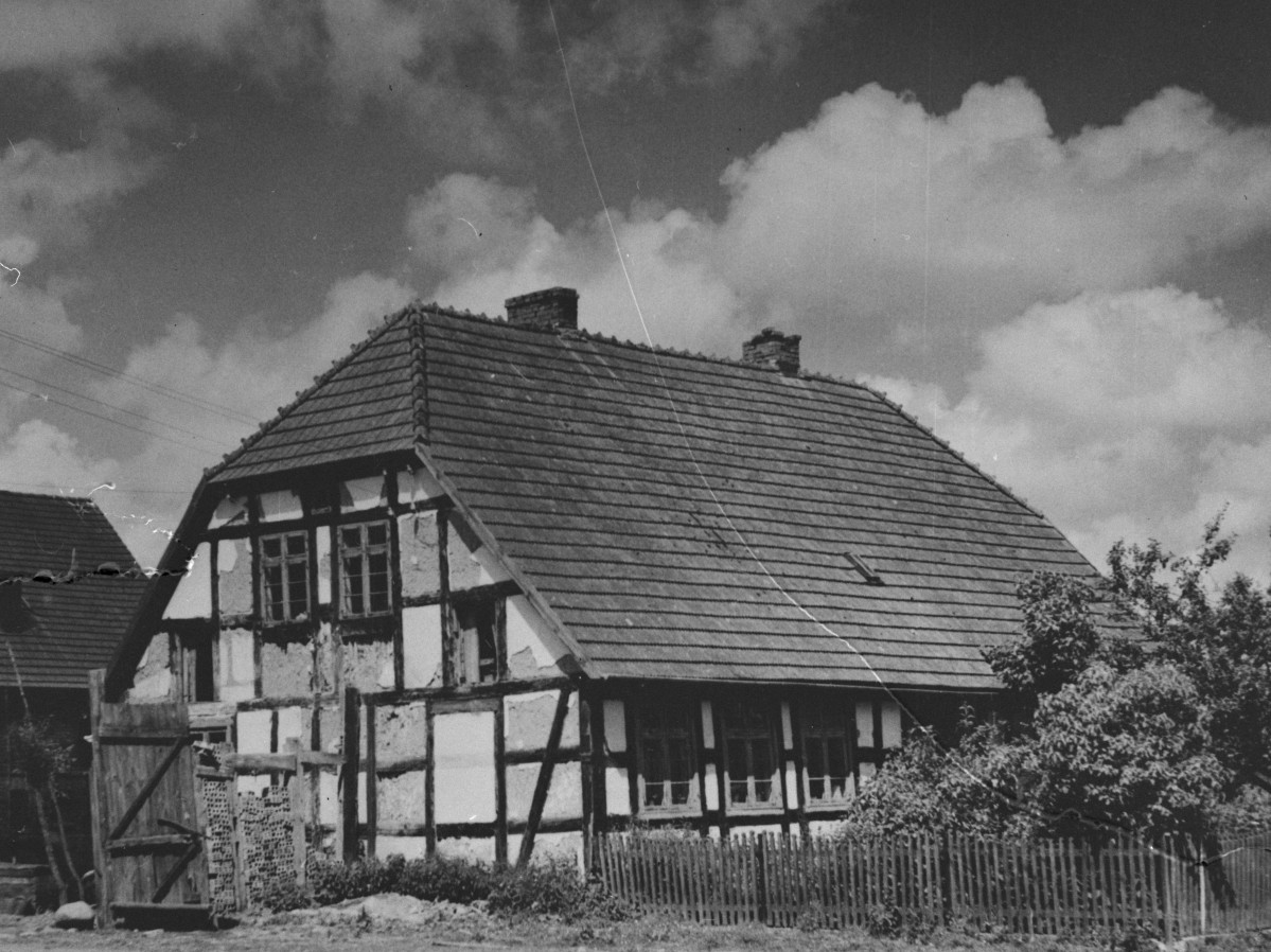 chałupa - elewacja ryglowa, skan 1
