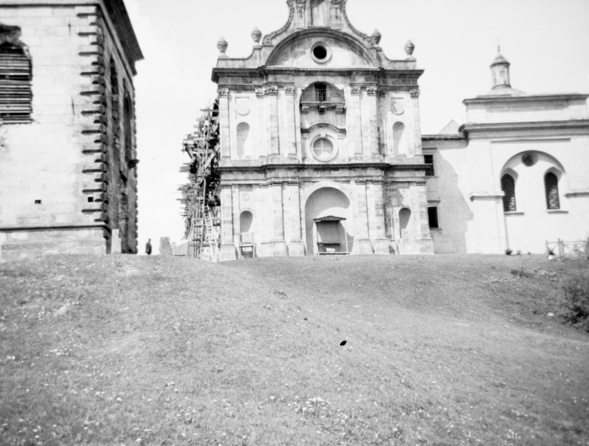 zabudowanie klasztorne - strona wschodnia, skan 1