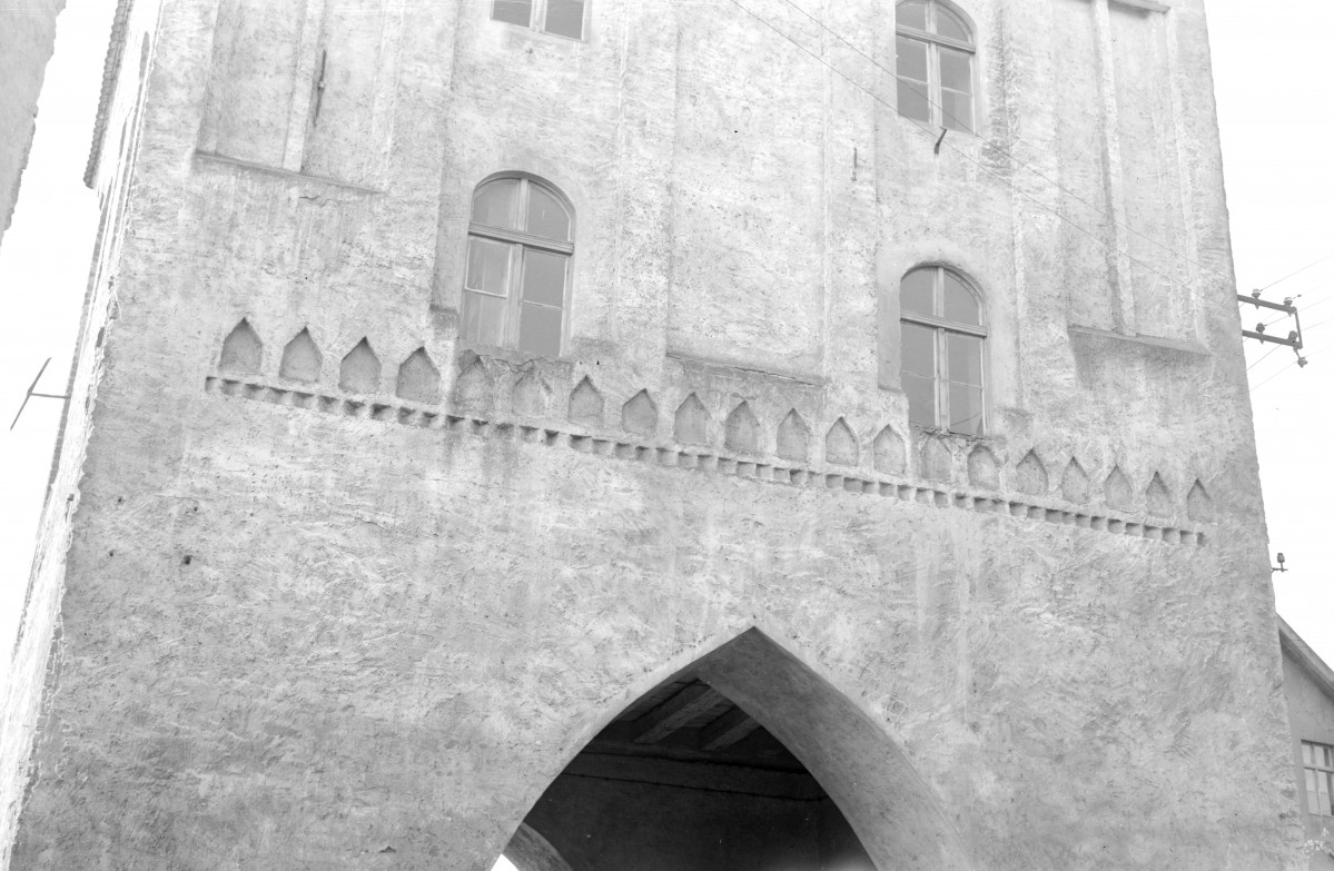 brama miejska - Brama Wysoka, elewacja, detale, skan 1