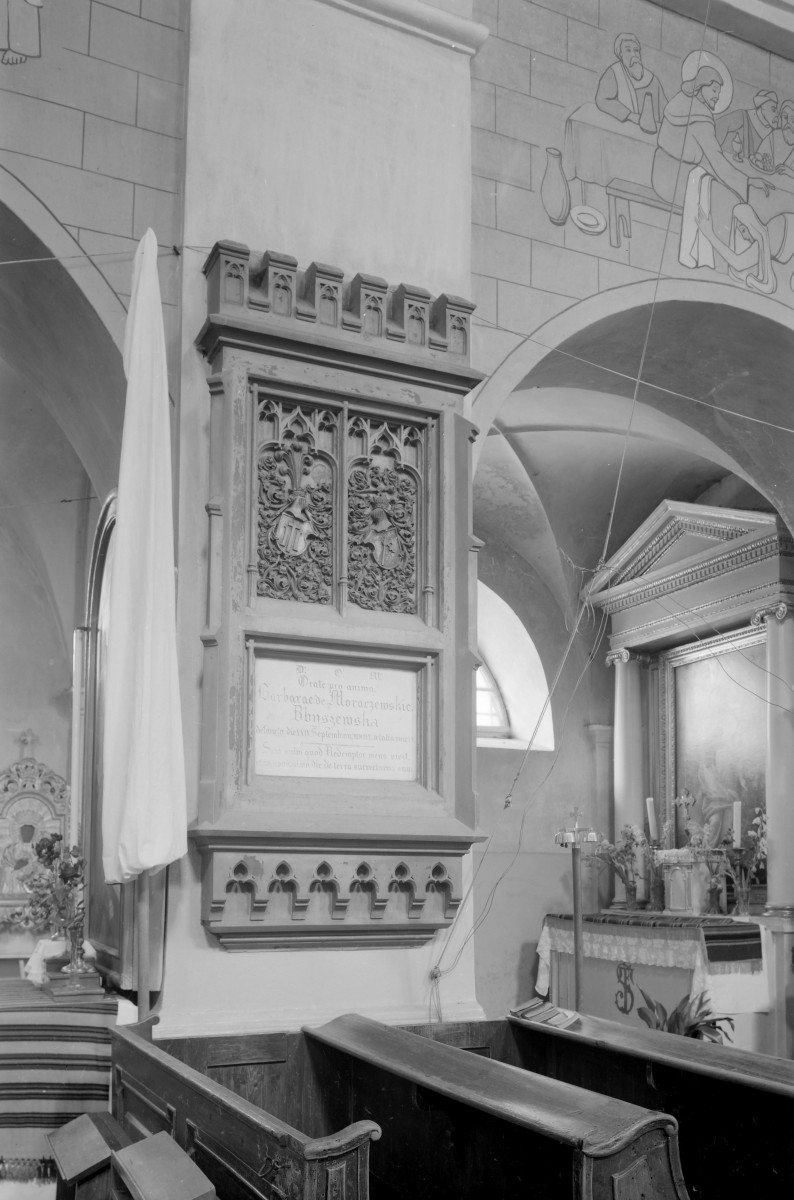 kościół pw. Narodzenia Najświętszej Maryi Panny i św. Michała Archanioła - wnętrze - nawa główna - epitafium B. Boguszewskiej, skan 1