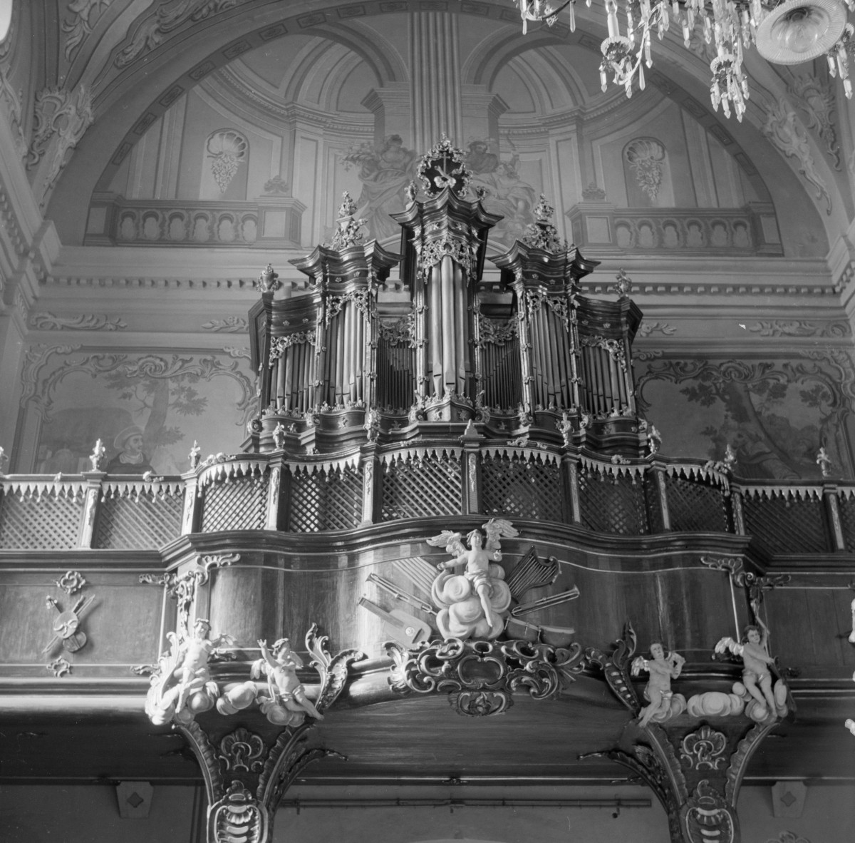 kościół pw. W.N.M.P - prospekt organowy, detale, skan 1