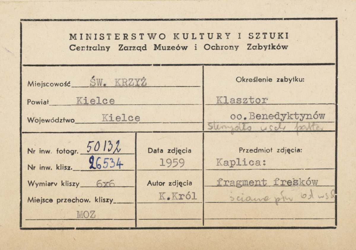 Zespół klasztorny na Świętym Krzyżu - wnętrze klasztoru, kaplica Oleśnickich, fragment malowideł ściennych  - metryczka, skan 1