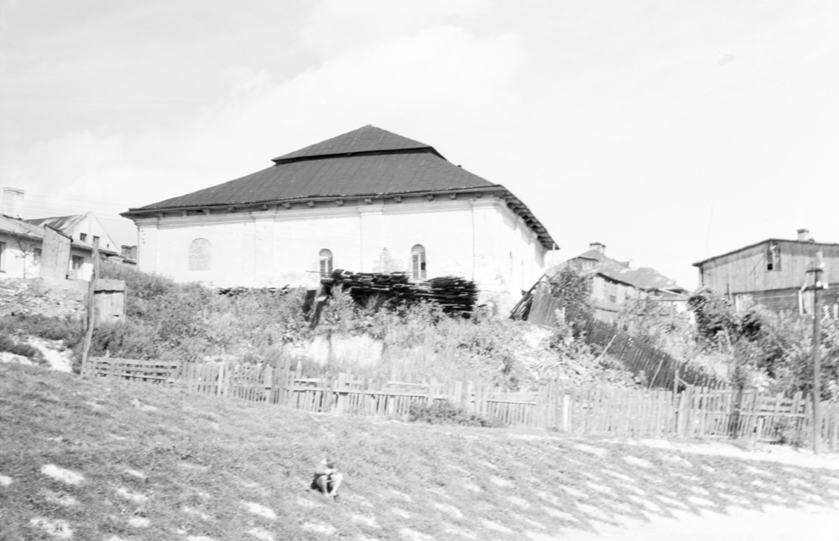 Duża synagoga - elewacja boczna, skan 1