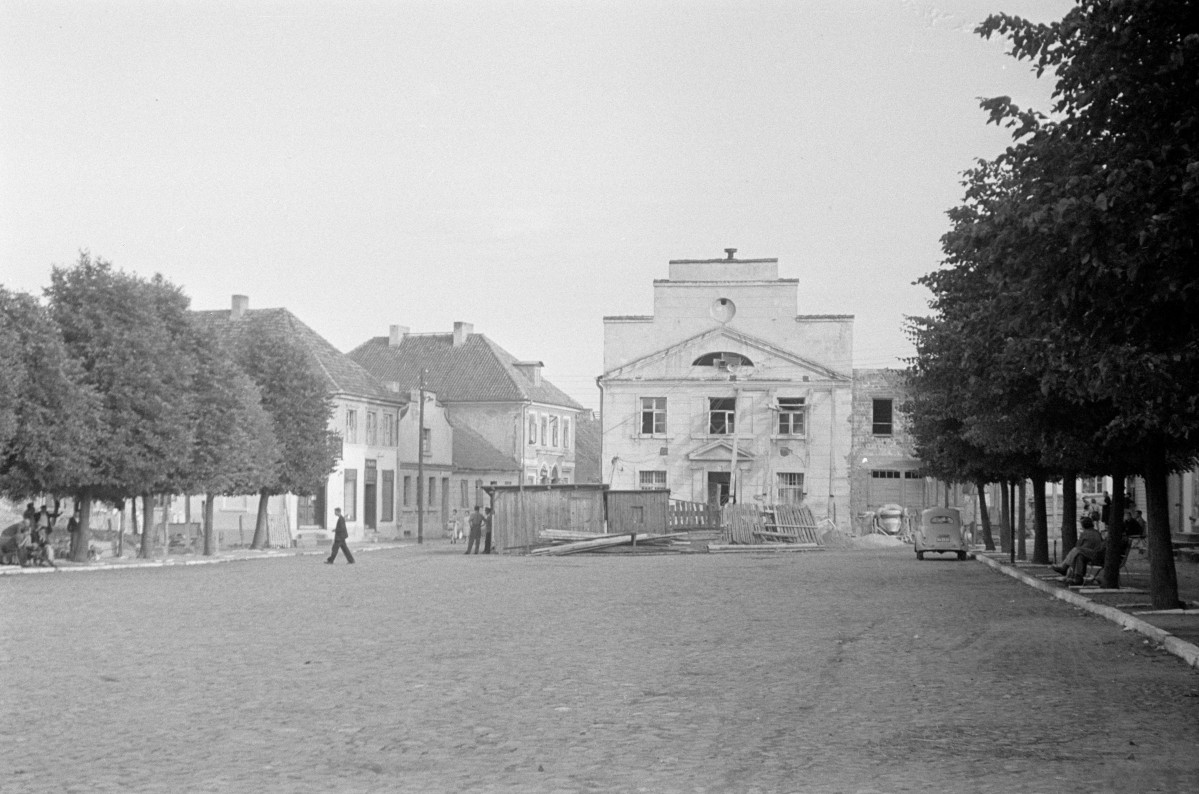 widok na ratusz, skan 1