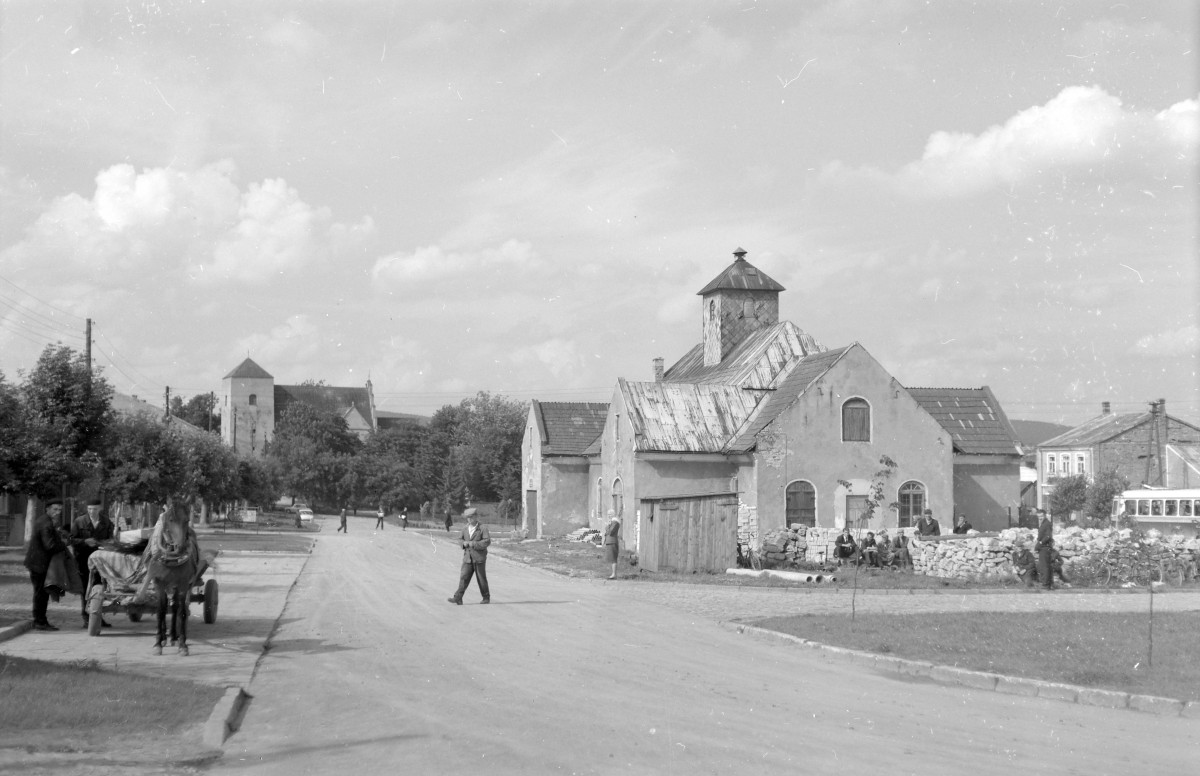 Rynek - widok od strony południowo-zachodniej, skan 1