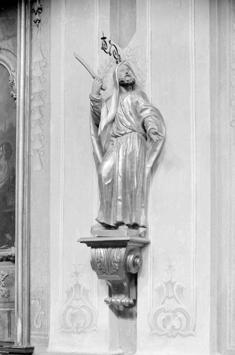 Kościół Wniebowzięcia NMP - wnętrze: rzeźba św. Bartłomiej, skan 1