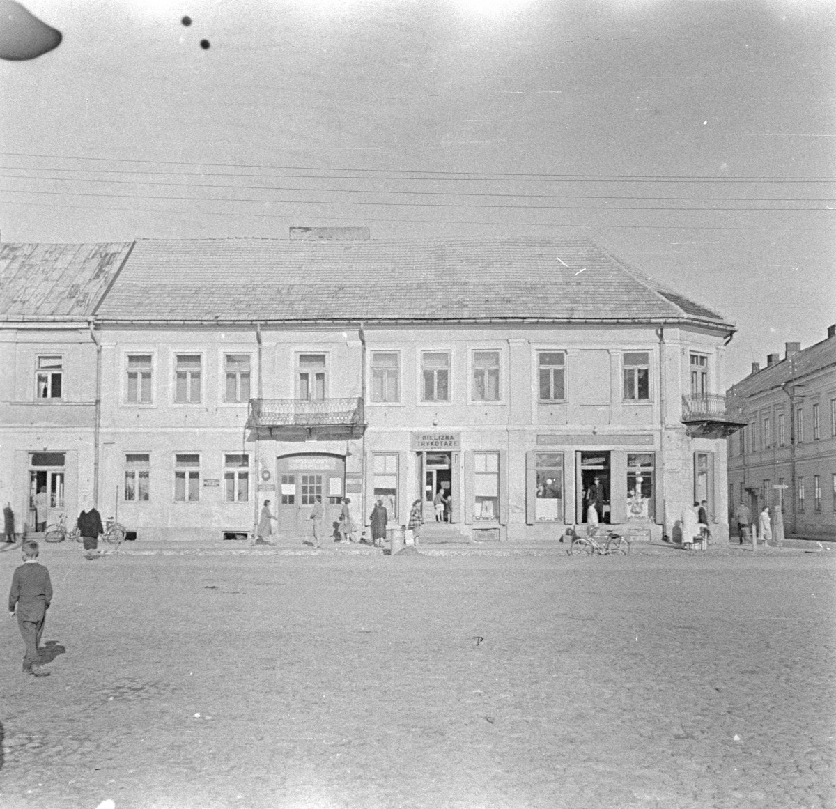 dom - elewacja frontowa, skan 1