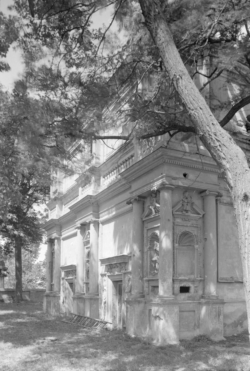 domek Loretański 1634-38 - fragment elewacji, skan 1
