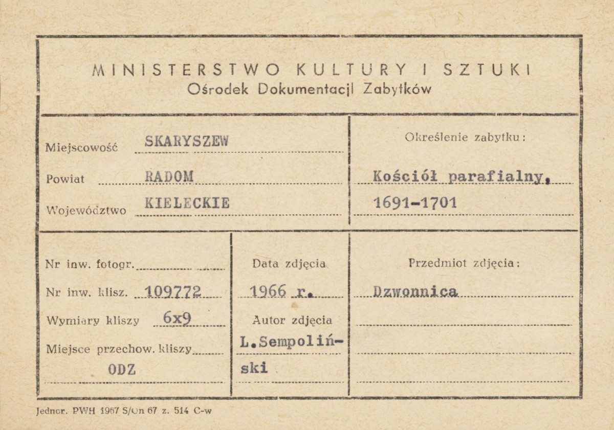 Kościół parafialny - dzwonnica, widok ogólny - metryczka, skan 1