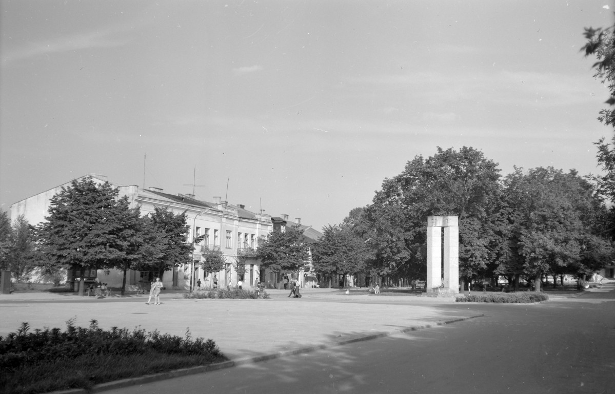 rynek - widok od strony północnej, skan 1