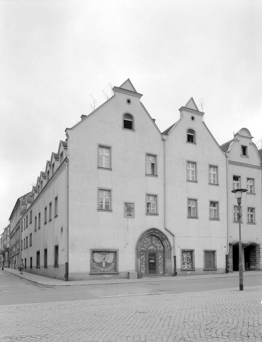 Kamienice - elewacje , skan 1