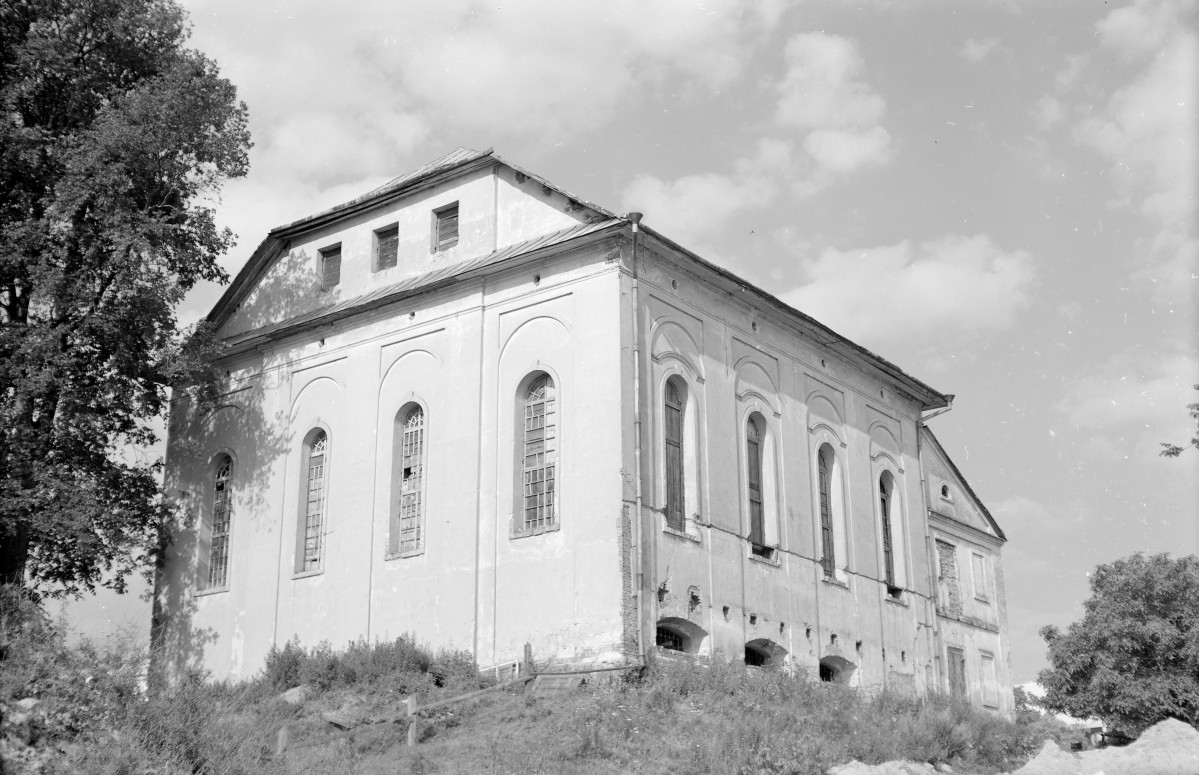 Synagoga - elewacj boczna, widok ogólny, skan 1