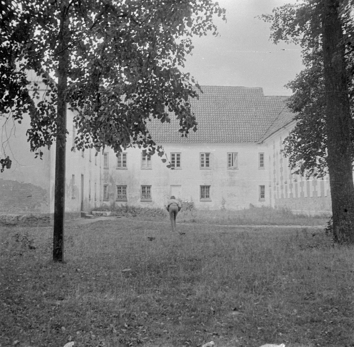 klasztor - elewacje, skan 1