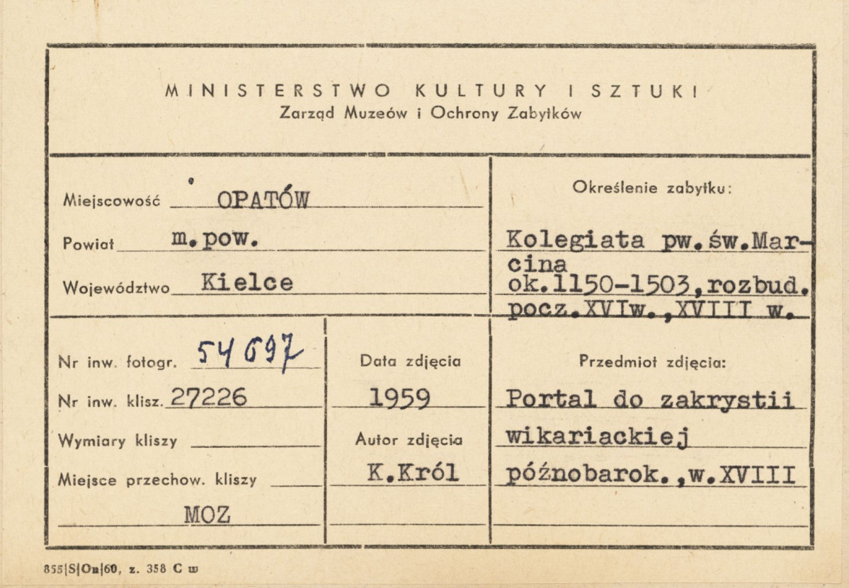 Kolegiata - wnętrze, portal zakrystii - metryczka

 , skan 1