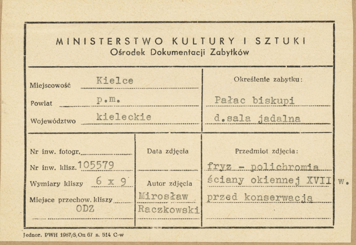 Pałac biskupów - wnętrze, d. sala jadalna, widok polichromii na ścianie okiennej przed konserwacją - metryczka, skan 1