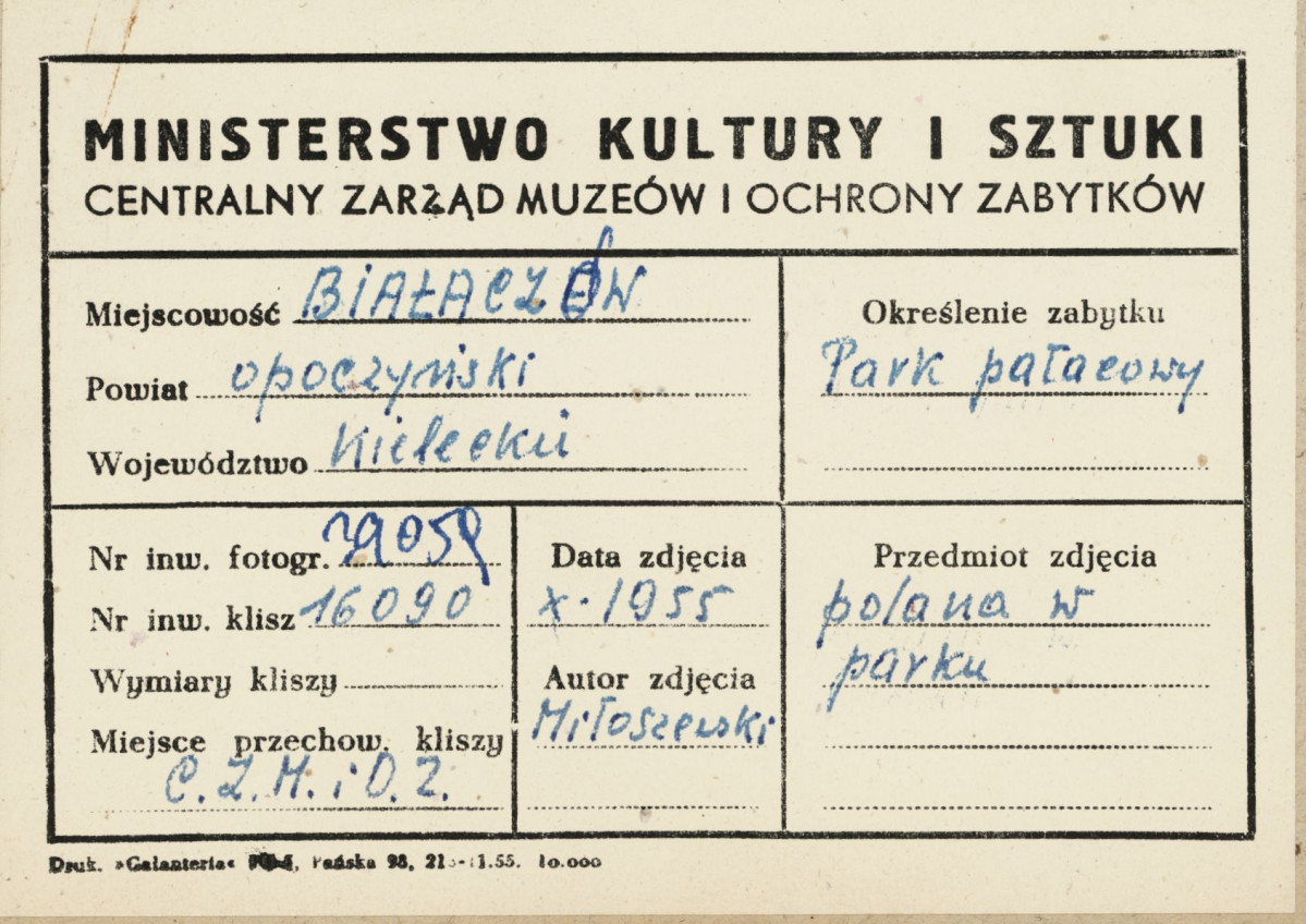 Zespół pałacowo - parkowy,  fragment parku - polana - metryczka, skan 1