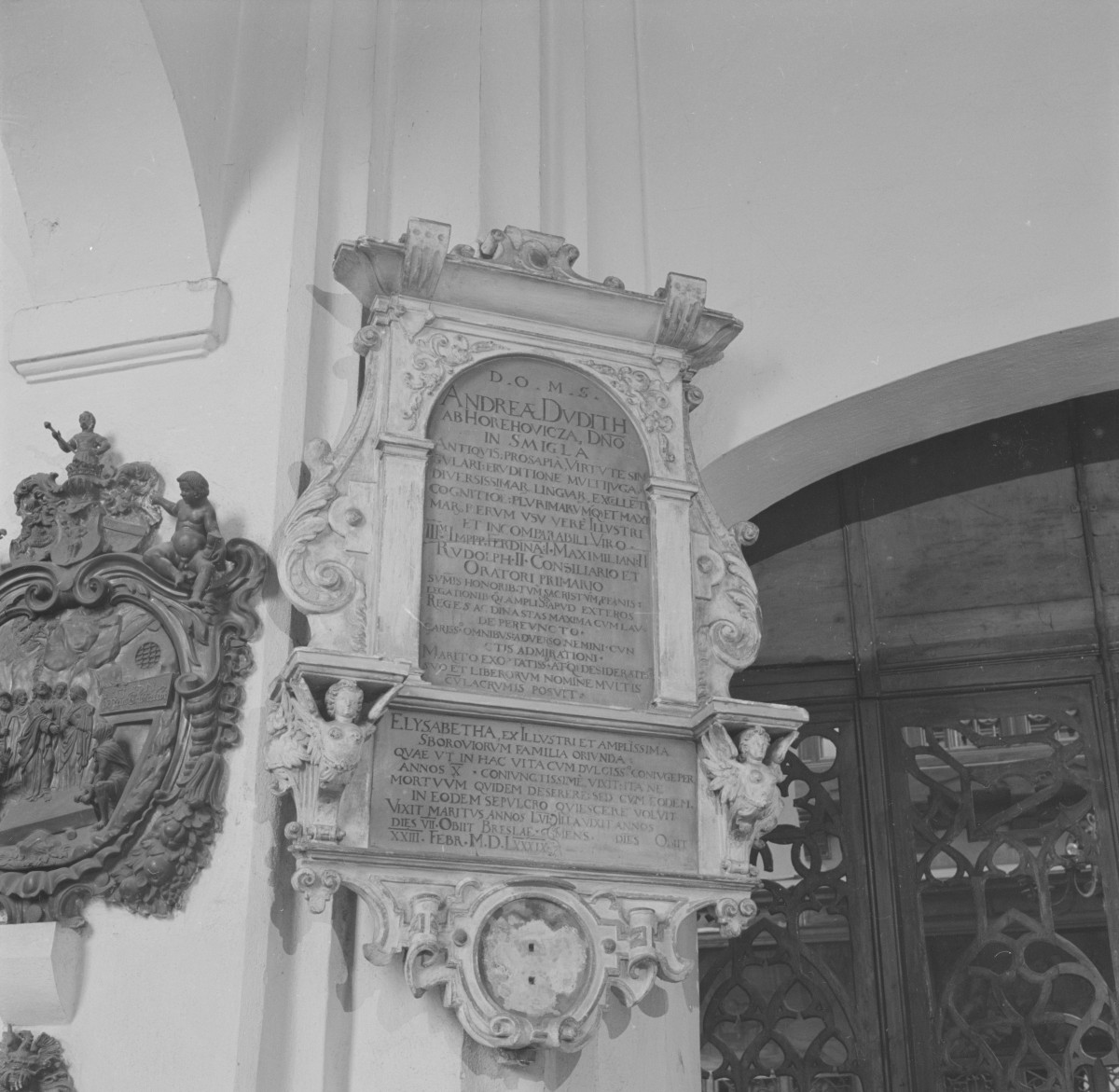 bazylika św. Elżbiety - późnorenesansowe epitafium Abdreasa Dudith, dyplomaty i cesarskiego radcy, zmarłego we Wrocławiu 23 lutego 1589 roku., skan 1