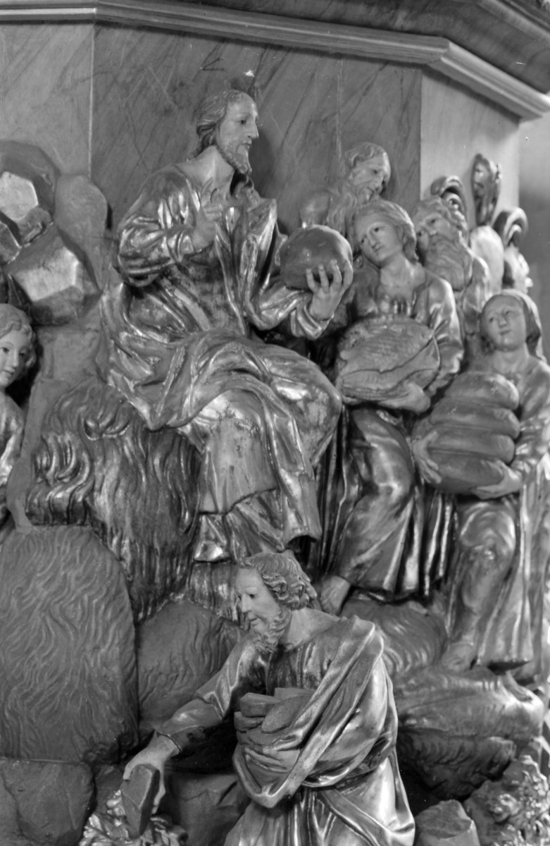 kościół pw. Jana Chrzciciela - Sanktuarium Matki Bożej Grodowieckiej – Jutrzenki Nadziei - wnętrze - ambona - fragment, skan 1