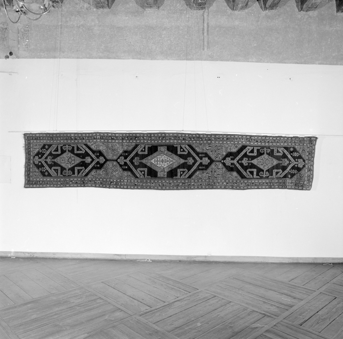 Muzeum Narodowe - Kobierzec. Całość., skan 1